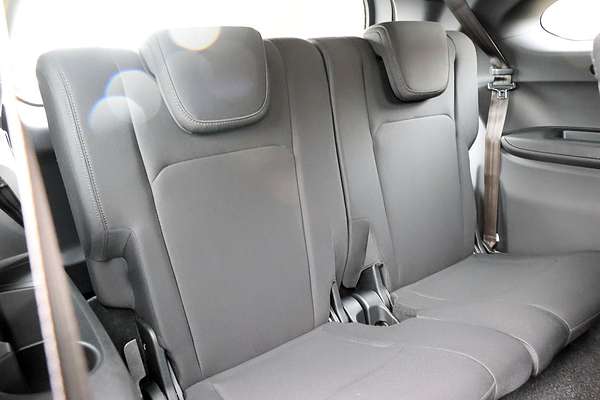 2025 Isuzu MU-X LS-U