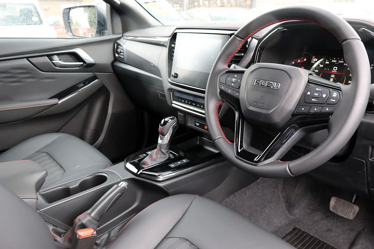 2024 Isuzu D-MAX X-TERRAIN 4X4