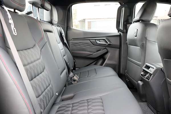2024 Isuzu D-MAX X-TERRAIN 4X4