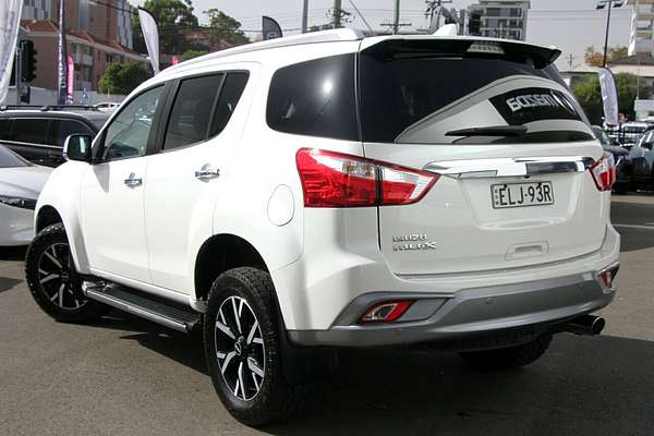 2020 Isuzu MU-X LS-T