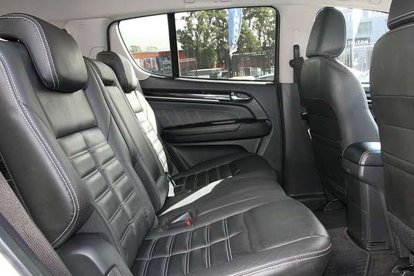 2020 Isuzu MU-X LS-T