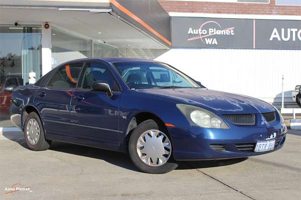 2004 Mitsubishi MAGNA ES TL