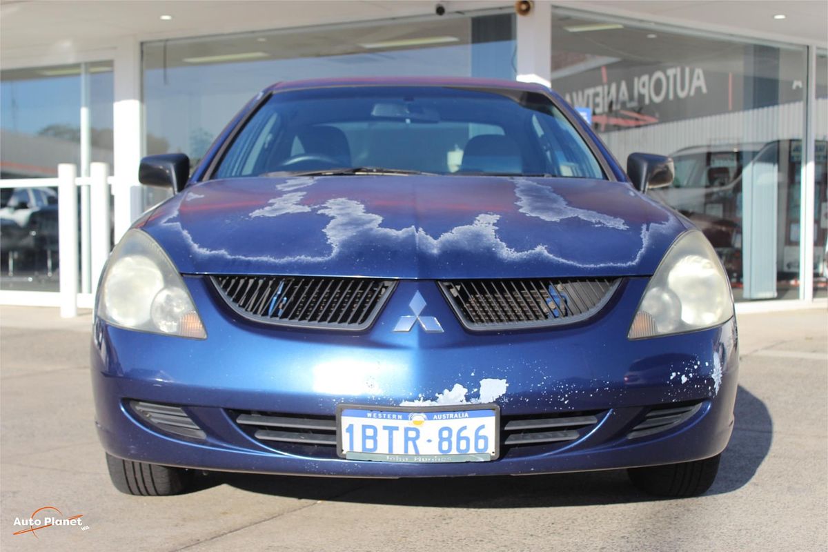 2004 Mitsubishi MAGNA ES TL