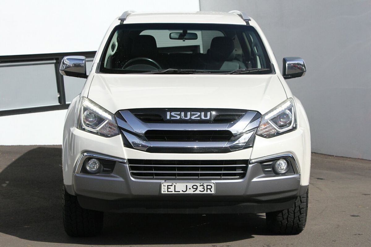 2020 Isuzu MU-X LS-T