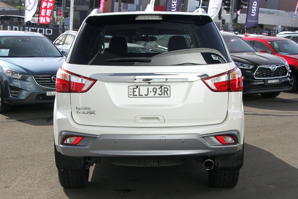 2020 Isuzu MU-X LS-T