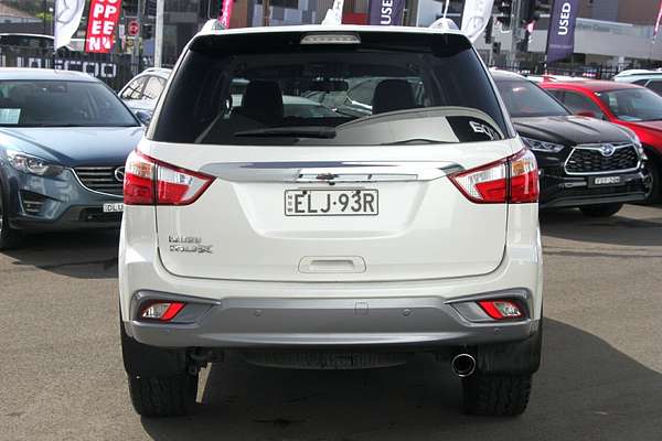 2020 Isuzu MU-X LS-T