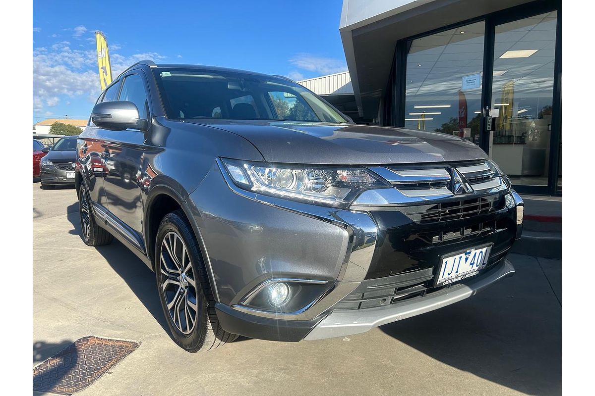 2016 Mitsubishi Outlander XLS ZK