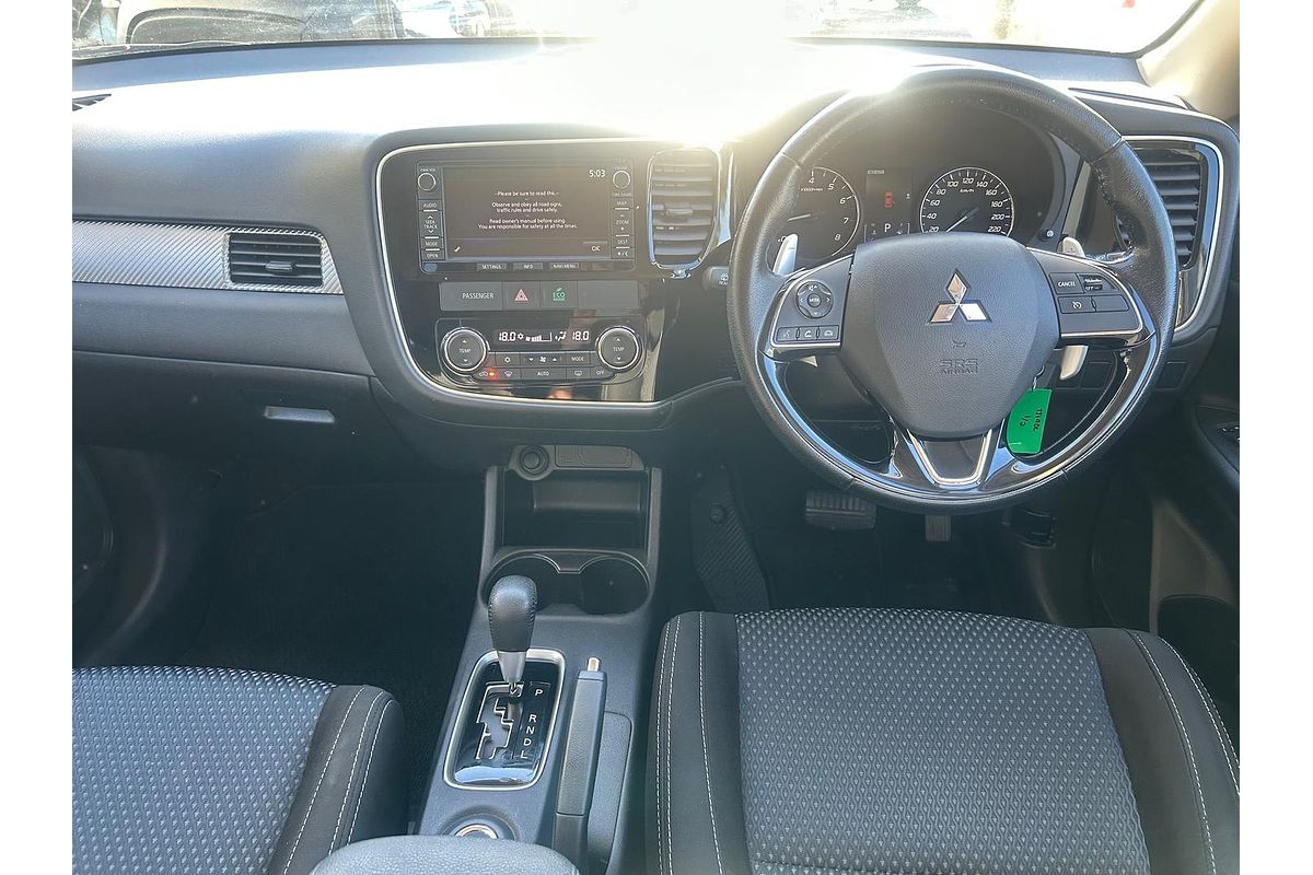 2016 Mitsubishi Outlander XLS ZK