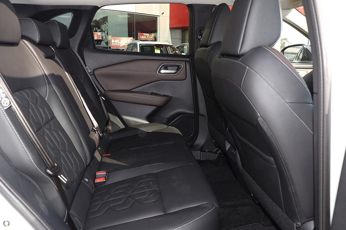 2024 Nissan QASHQAI Ti J12