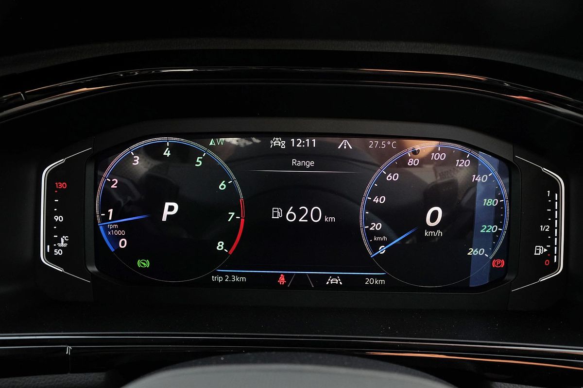 2025 Volkswagen T-Roc 140TSI R-Line D11