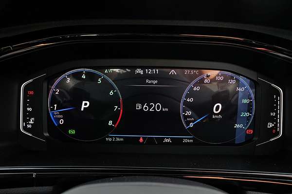 2025 Volkswagen T-Roc 140TSI R-Line D11