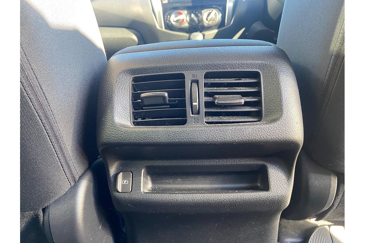 2021 Nissan Navara ST D23 4X4
