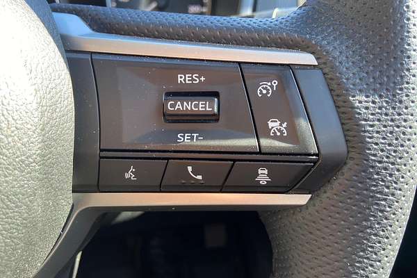 2024 Mitsubishi Triton GLS MV 4X4