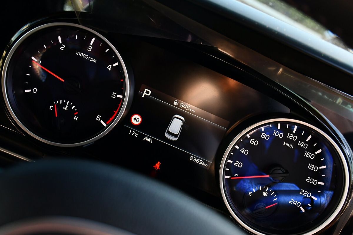 2023 Kia Carnival SLi KA4