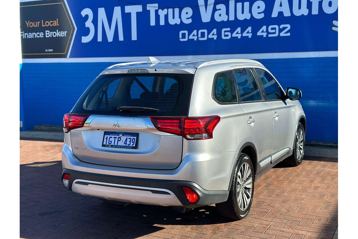 2018 Mitsubishi Outlander ES ZL