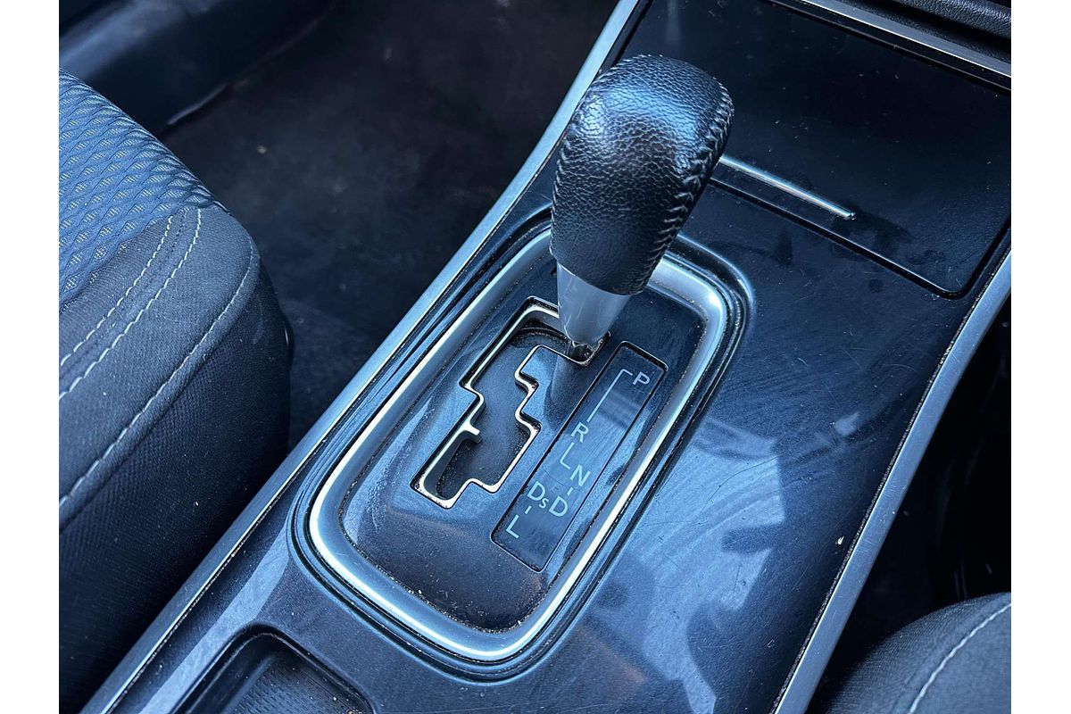 2018 Mitsubishi Outlander ES ZL