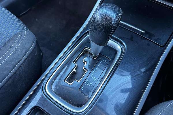 2018 Mitsubishi Outlander ES ZL