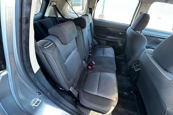 2018 Mitsubishi Outlander ES ZL