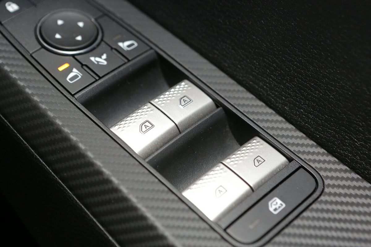 2023 Mitsubishi Outlander Aspire ZM