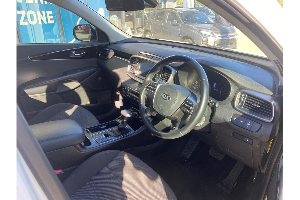 2020 Kia Sorento Si UM