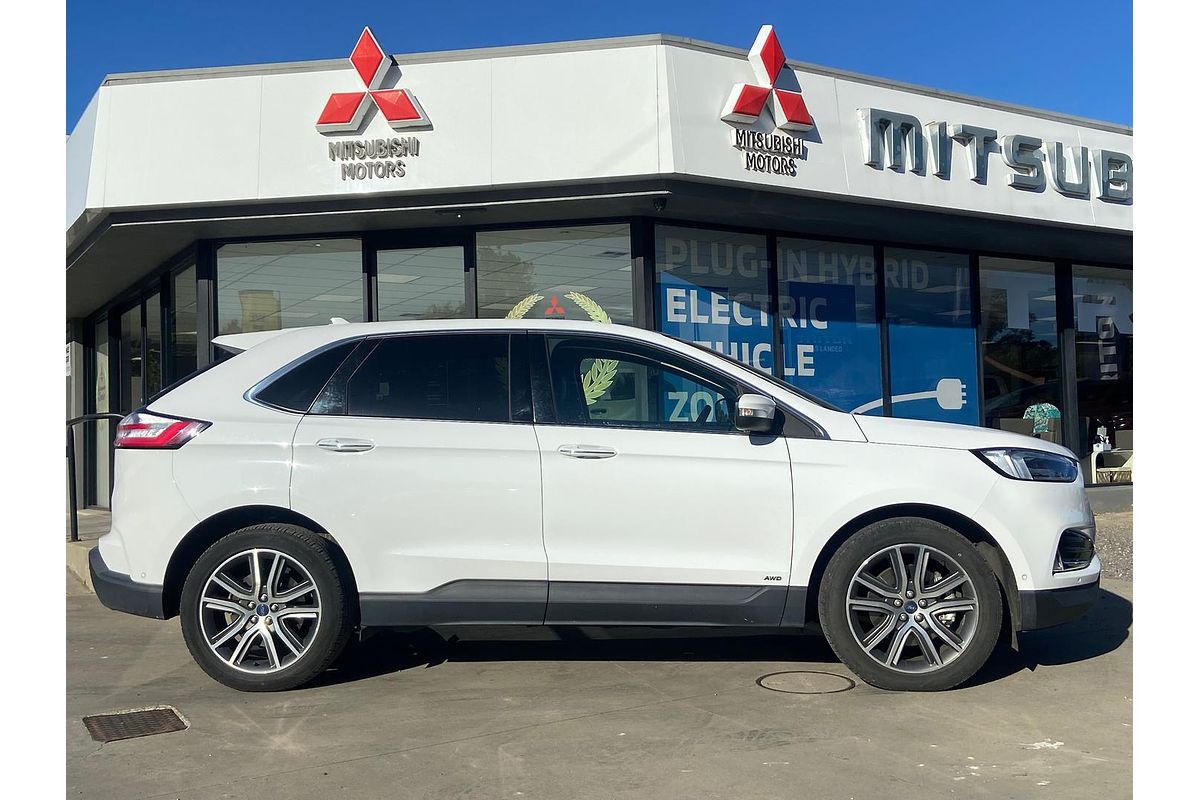 2019 Ford Endura Titanium CA