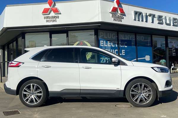 2019 Ford Endura Titanium CA