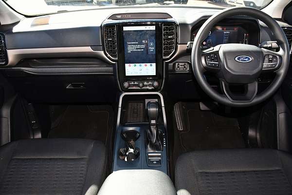 2024 Ford Everest Ambiente 2.0L