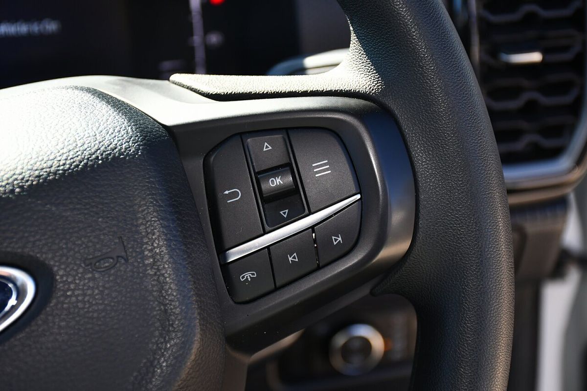 2024 Ford Everest Ambiente 2.0L