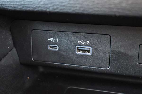 2023 Mitsubishi Outlander LS ZM