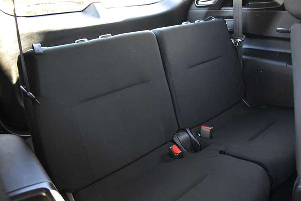 2023 Mitsubishi Outlander LS ZM