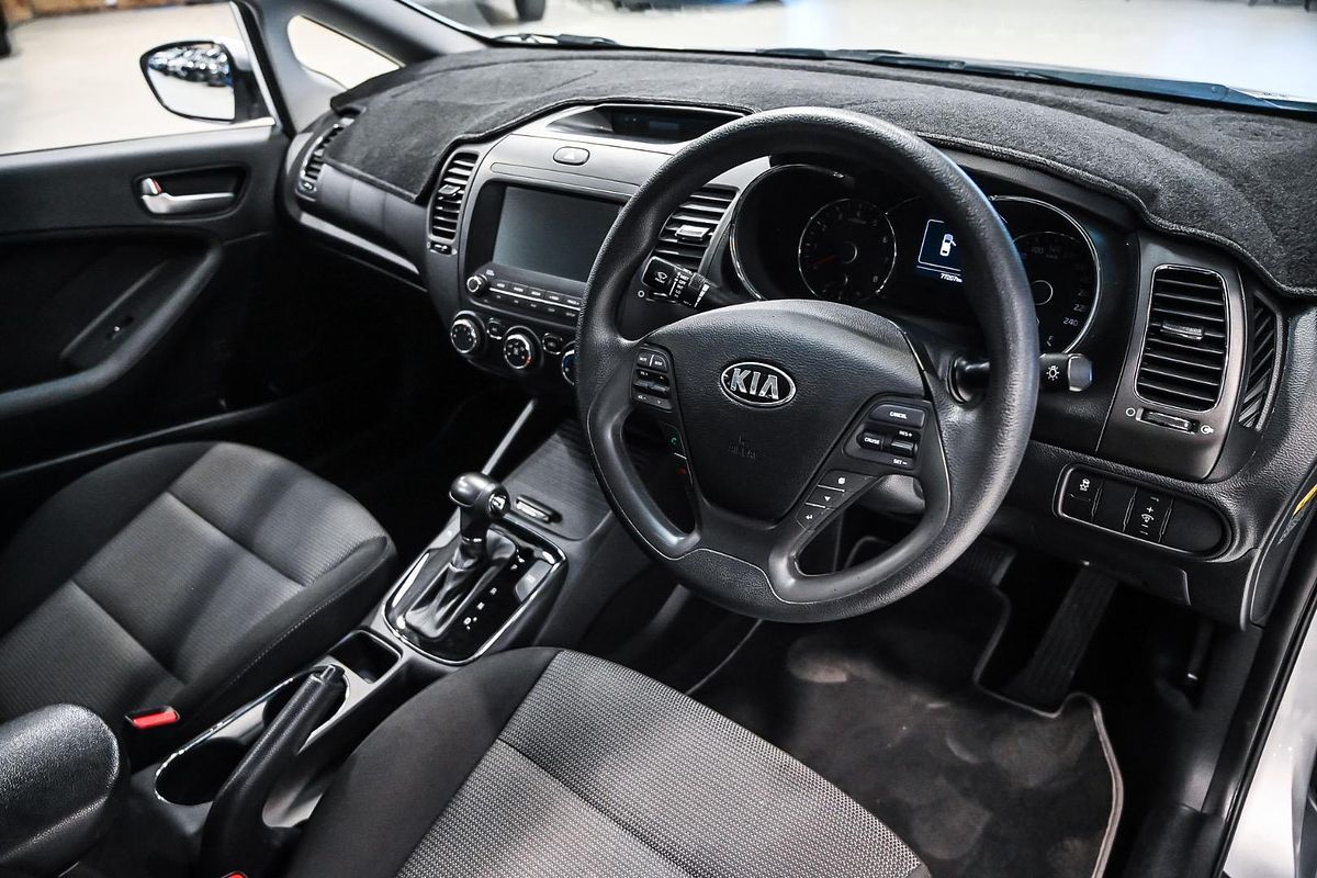 2018 Kia Cerato S YD