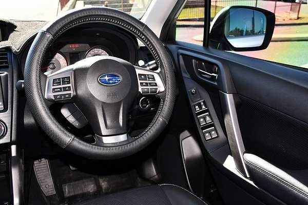2014 Subaru Forester 2.5i-S S4