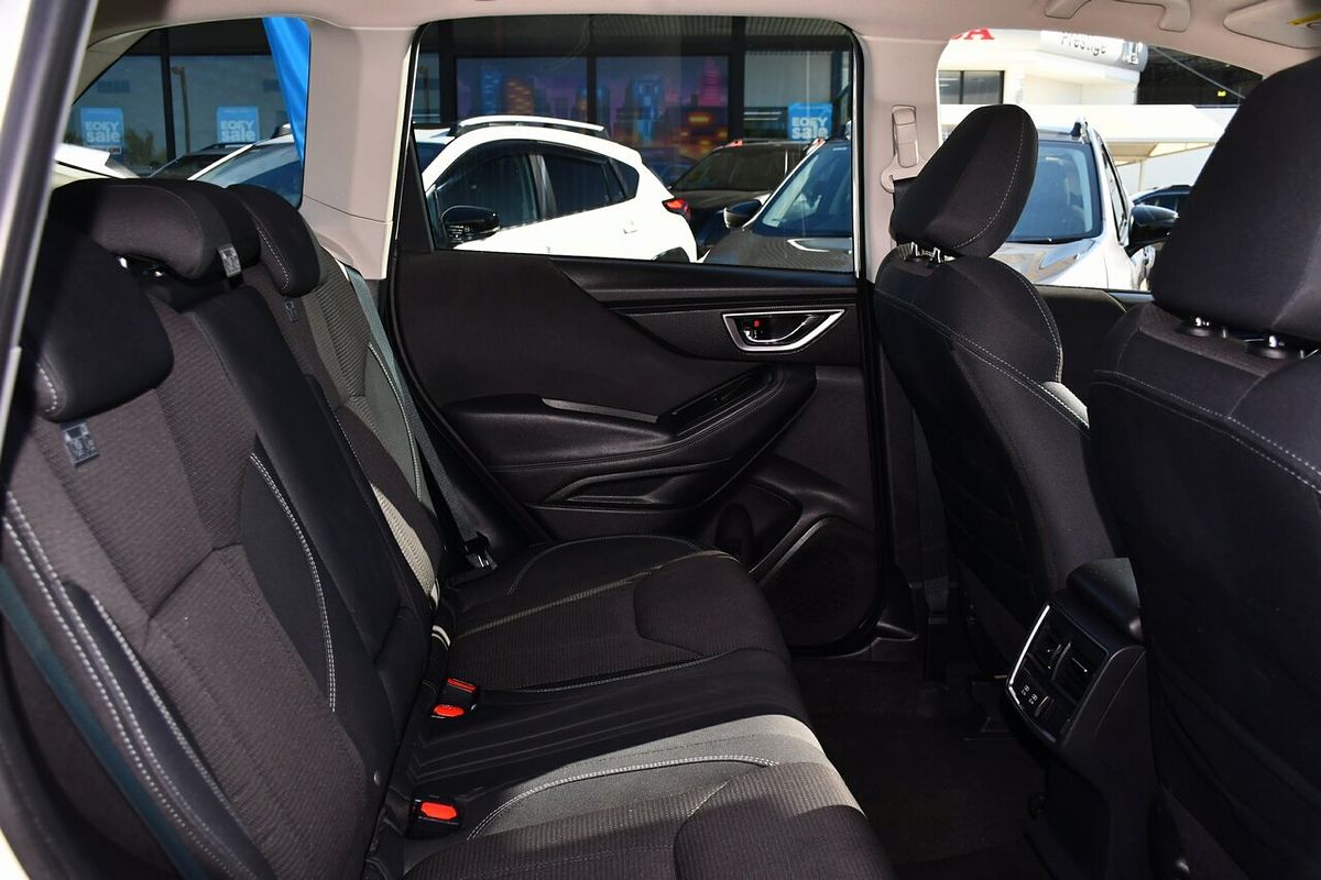 2023 Subaru Forester 2.5i S5