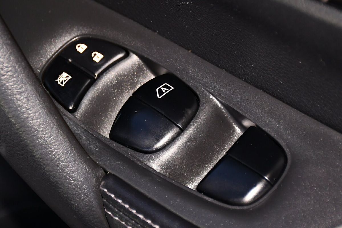 2021 Nissan X-TRAIL ST T32