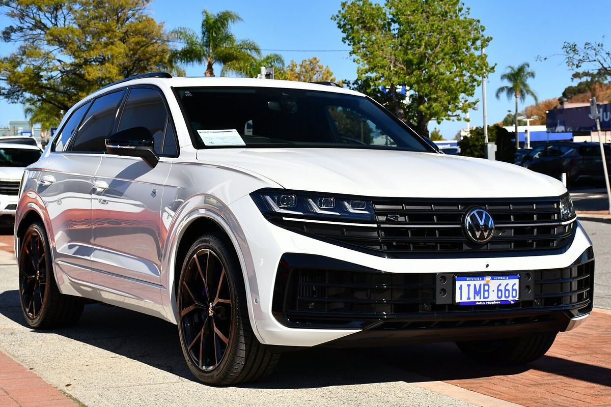 2024 Volkswagen Touareg R RC
