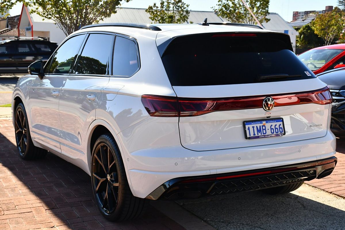 2024 Volkswagen Touareg R RC