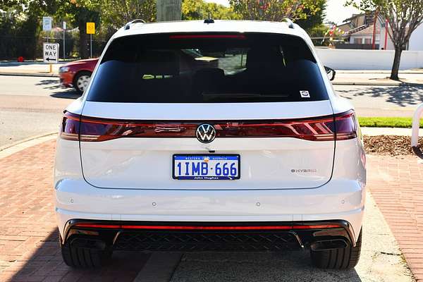 2024 Volkswagen Touareg R RC