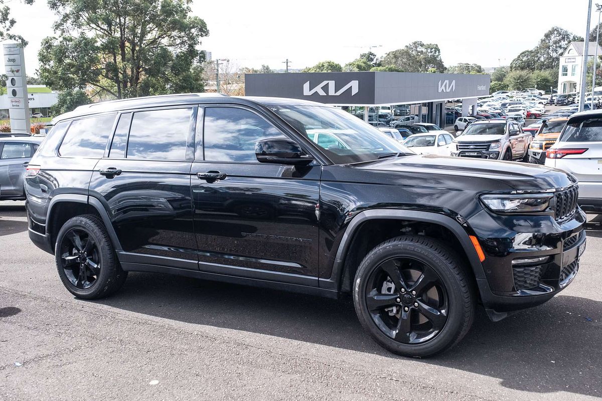 2022 Jeep Grand Cherokee L Night Eagle WL