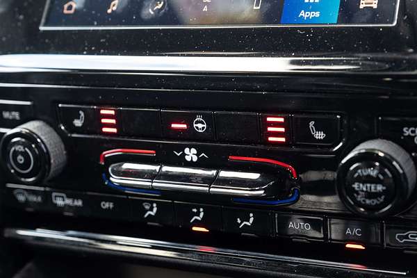 2022 Jeep Grand Cherokee L Night Eagle WL