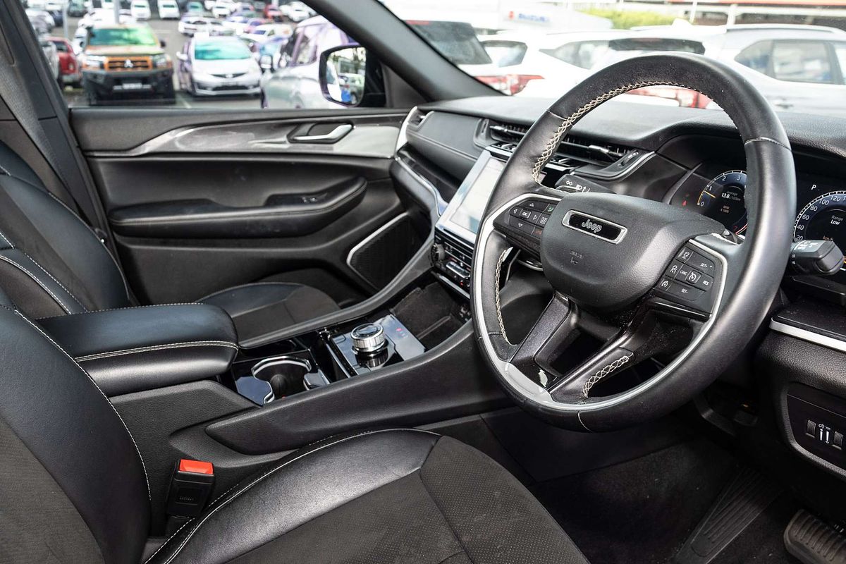 2022 Jeep Grand Cherokee L Night Eagle WL