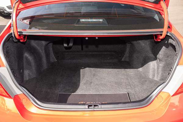 2016 Toyota Camry Atara SL ASV50R