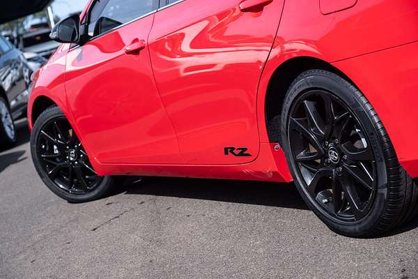 2016 Toyota Camry Atara SL ASV50R