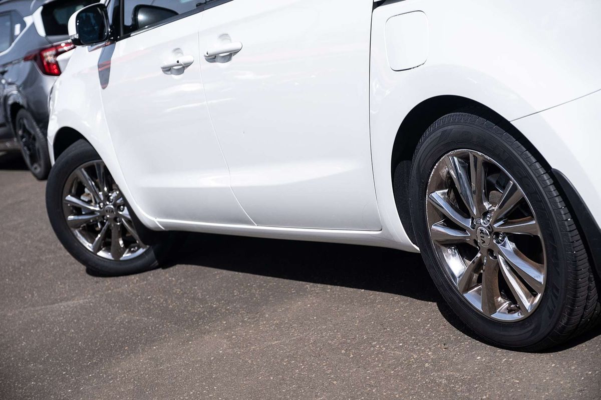 2018 Kia Carnival Platinum YP
