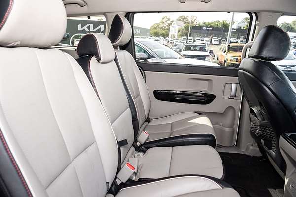 2018 Kia Carnival Platinum YP