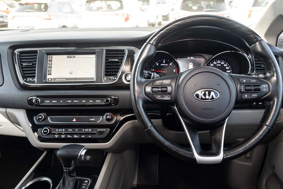 2018 Kia Carnival Platinum YP