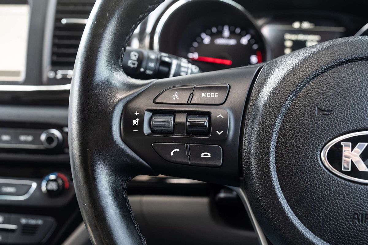 2018 Kia Carnival Platinum YP