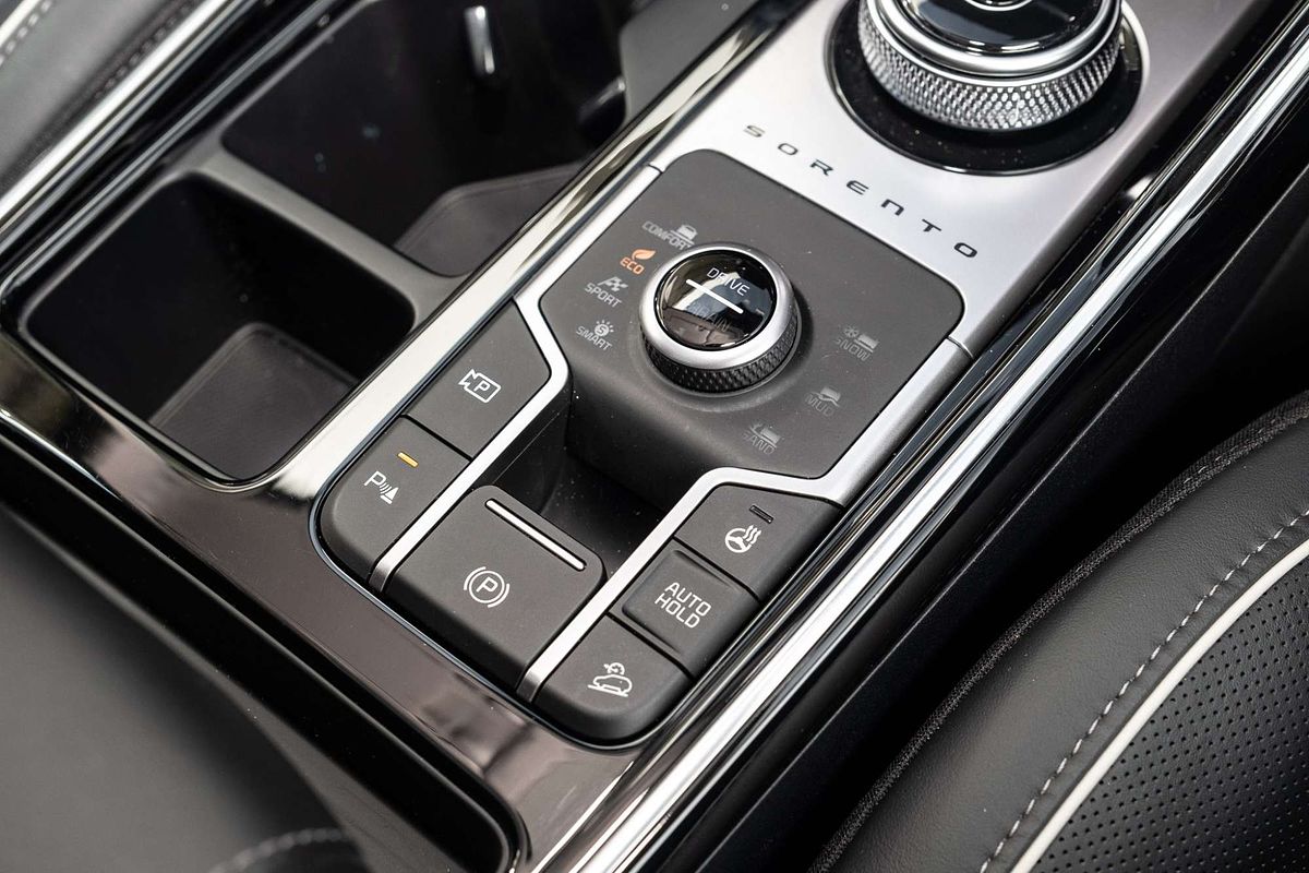 2023 Kia Sorento GT-Line MQ4