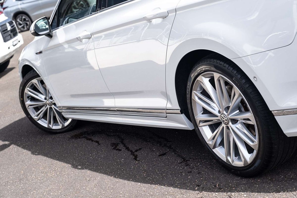 2016 Volkswagen Passat 206TSI R-Line B8