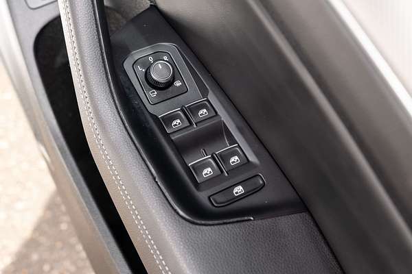 2016 Volkswagen Passat 206TSI R-Line B8