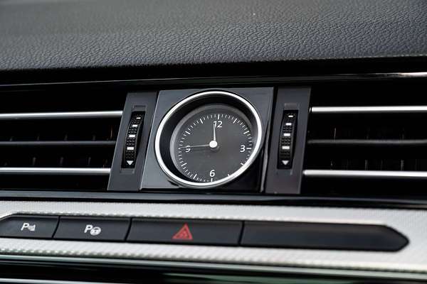 2016 Volkswagen Passat 206TSI R-Line B8